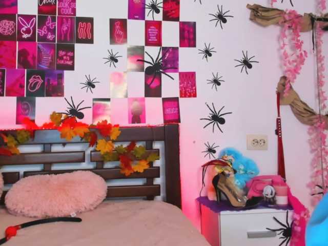 AlexisSky live cam on BongaCams