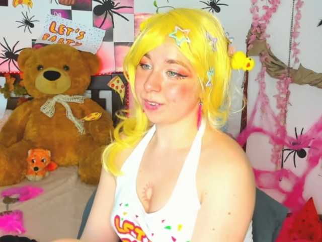 AlexisSky live cam on BongaCams