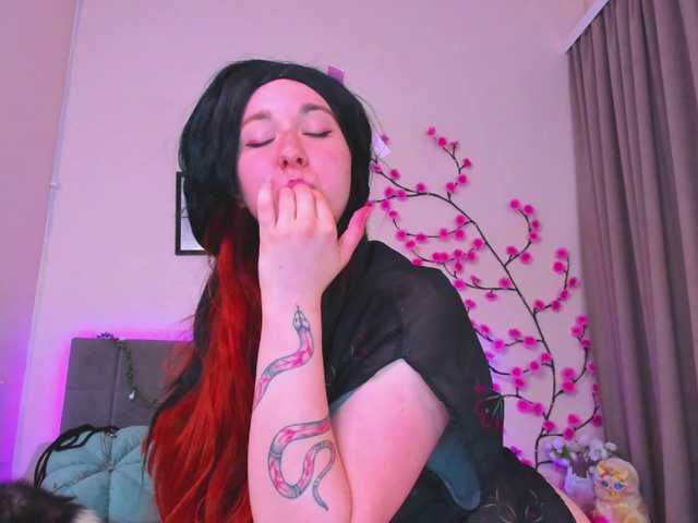 AlexisSky live cam on BongaCams
