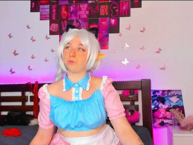 AlexisSky live cam on BongaCams