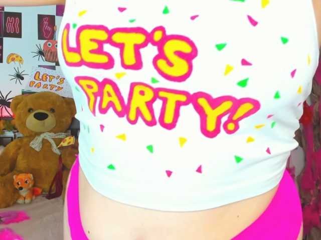 AlexisSky live cam on BongaCams
