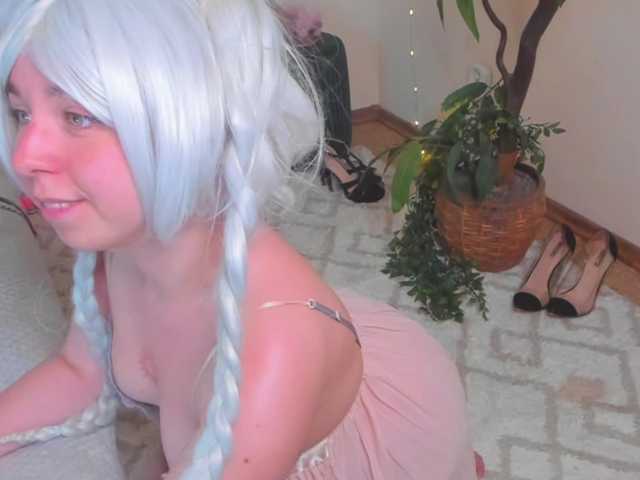 AlexisSky live cam on BongaCams