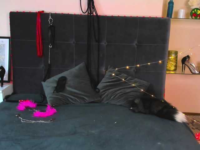 AlexisSky live cam on BongaCams