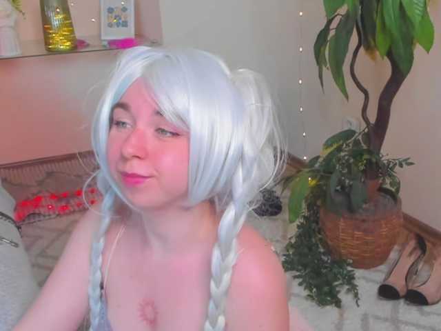 AlexisSky live cam on BongaCams