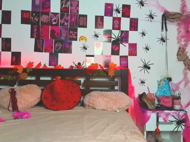 AlexisSky live cam on BongaCams
