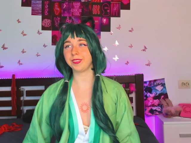 AlexisSky live cam on BongaCams