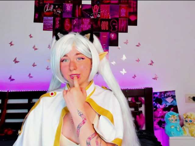 AlexisSky live cam on BongaCams