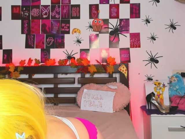 AlexisSky live cam on BongaCams