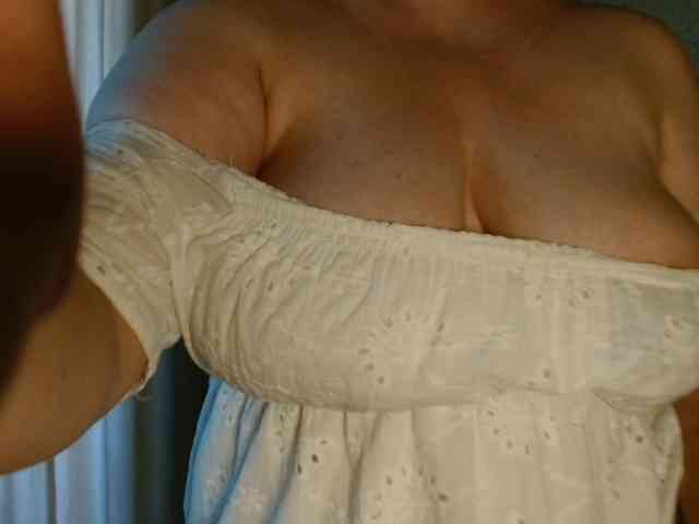 VITAMINKA_ webcam