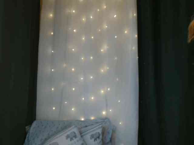 VITAMINKA_ webcam