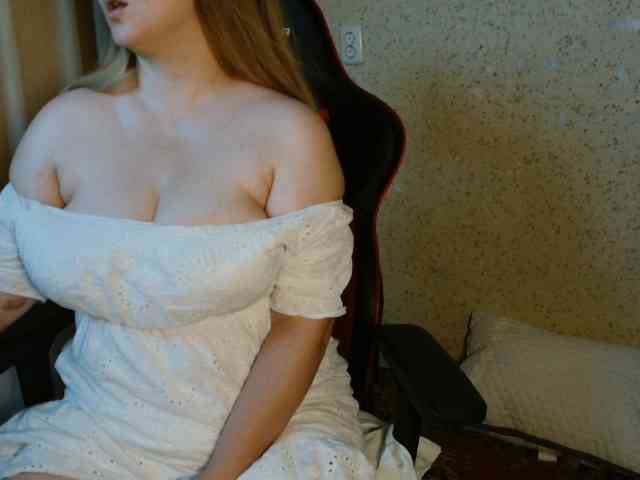 VITAMINKA_ webcam