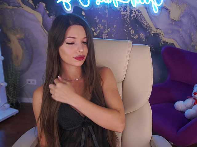 MilleJoy live cam on BongaCams