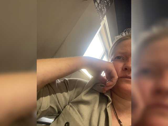 AliceLaKatana live cam on BongaCams