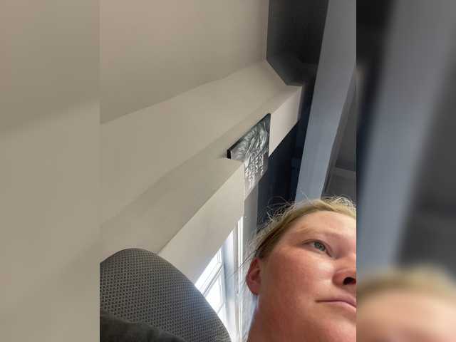 AliceLaKatana live cam on UnifiedCams