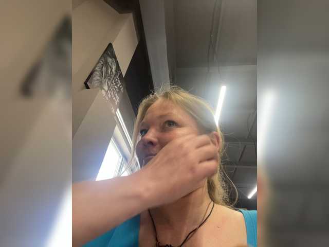 AliceLaKatana live cam on BongaCams