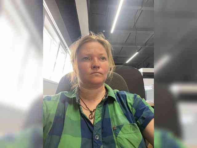 AliceLaKatana webcam
