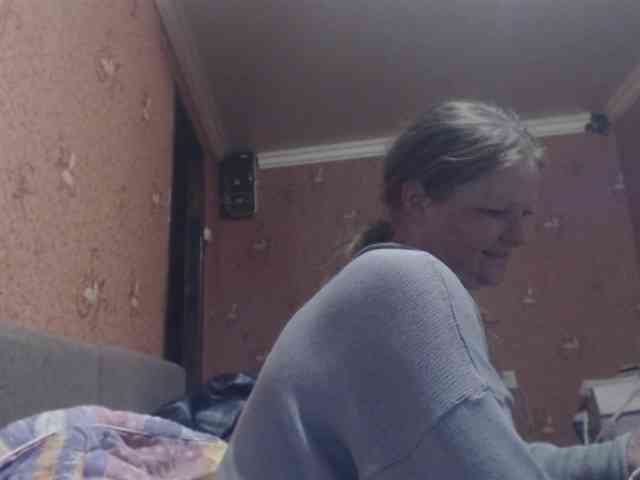 AliceLaKatana webcam
