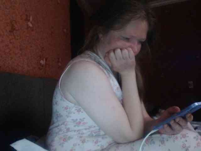 AliceLaKatana webcam