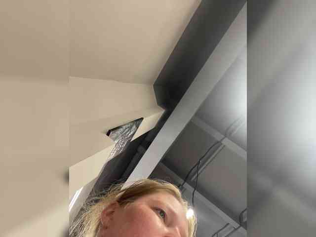 AliceLaKatana webcam