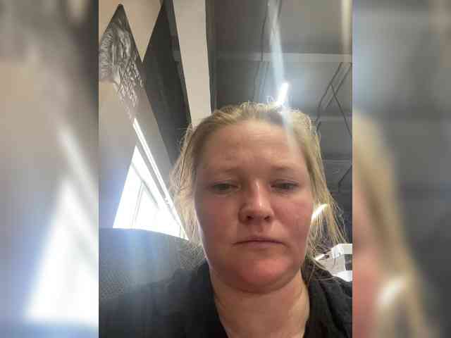 AliceLaKatana webcam