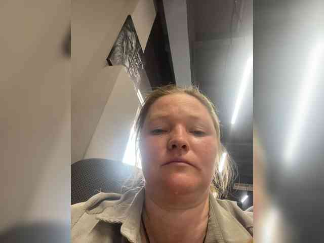 AliceLaKatana webcam