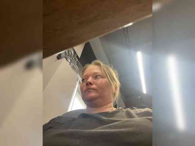 AliceLaKatana webcam