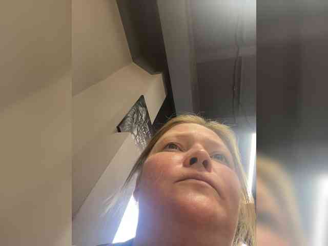 AliceLaKatana webcam