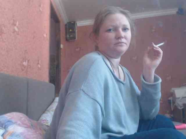 AliceLaKatana webcam