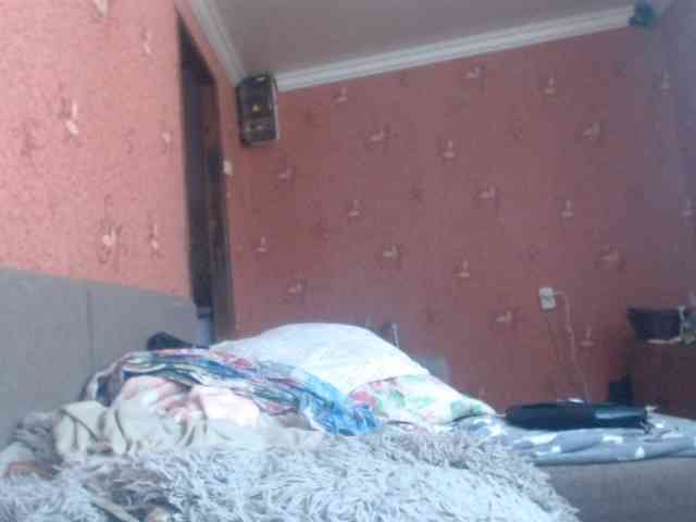 AliceLaKatana webcam
