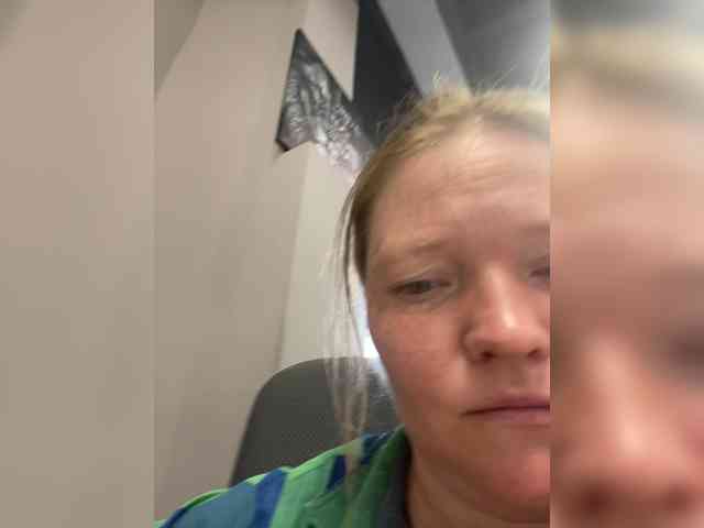 AliceLaKatana webcam