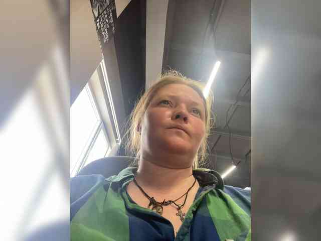 AliceLaKatana webcam