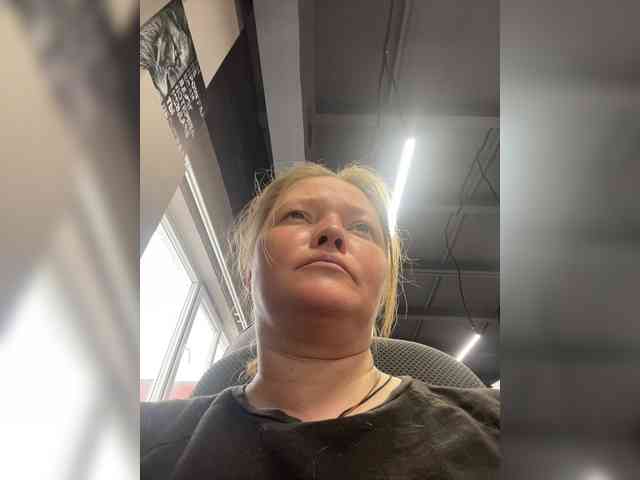 AliceLaKatana webcam