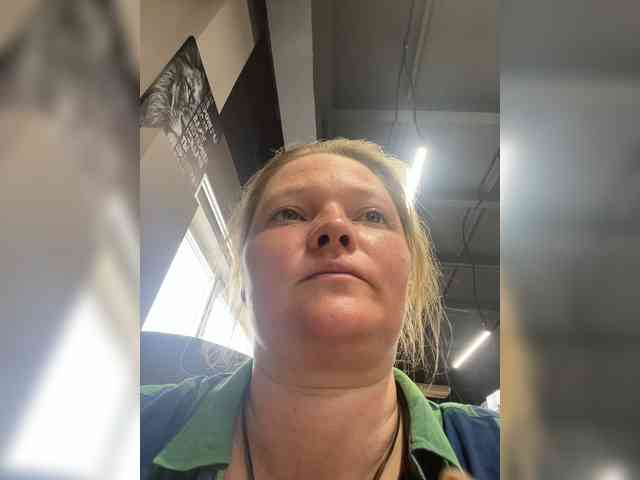AliceLaKatana webcam