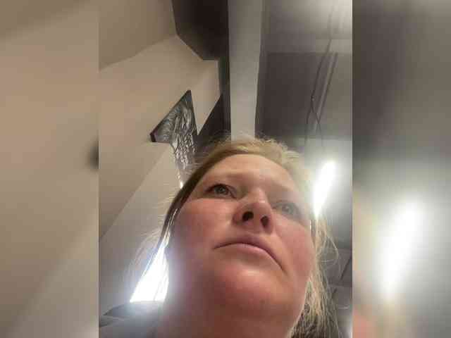 AliceLaKatana webcam
