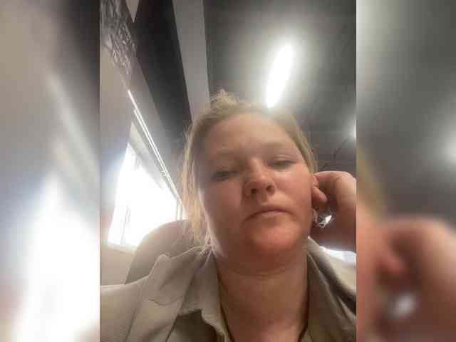 AliceLaKatana webcam
