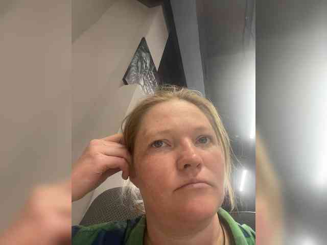 AliceLaKatana webcam