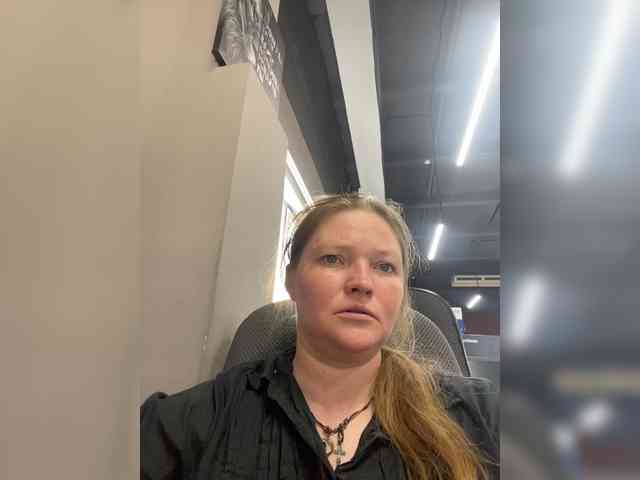 AliceLaKatana webcam