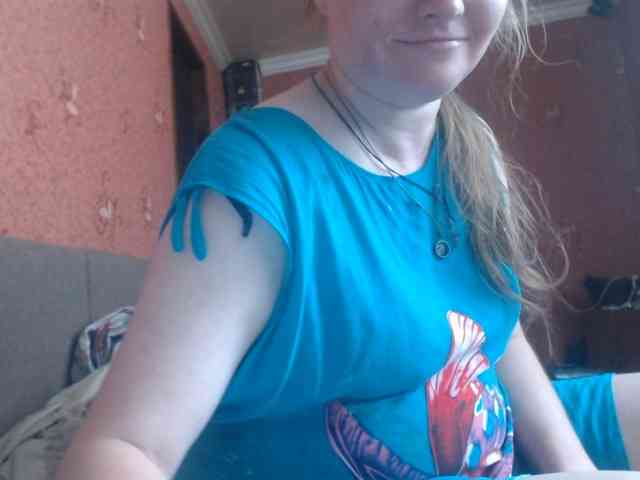 AliceLaKatana webcam