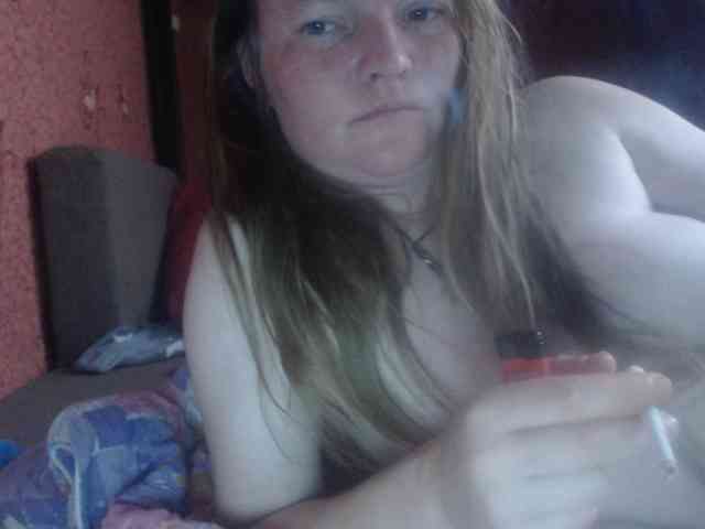 AliceLaKatana webcam
