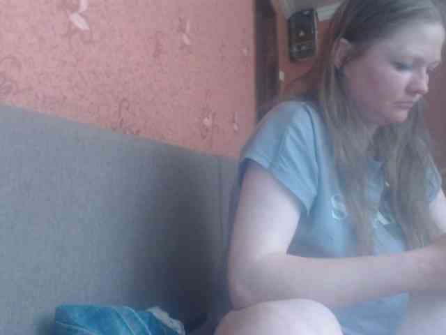 AliceLaKatana webcam