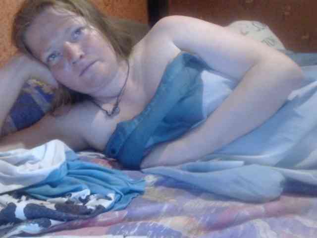 AliceLaKatana webcam