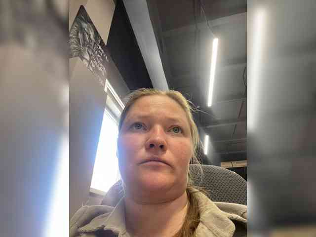 AliceLaKatana webcam