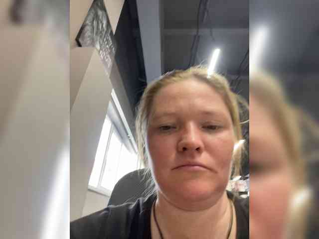 AliceLaKatana webcam