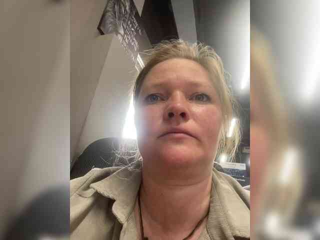 AliceLaKatana webcam
