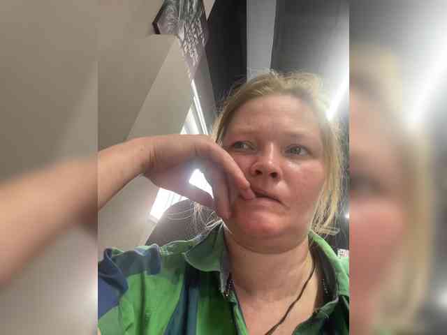 AliceLaKatana webcam