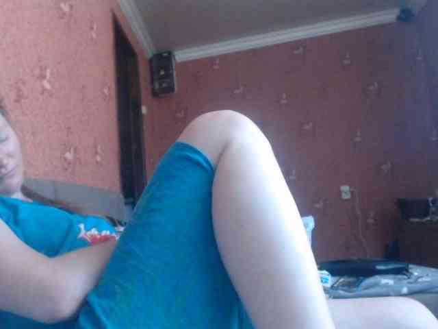 AliceLaKatana webcam