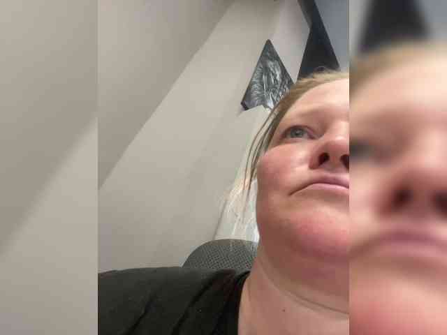 AliceLaKatana webcam