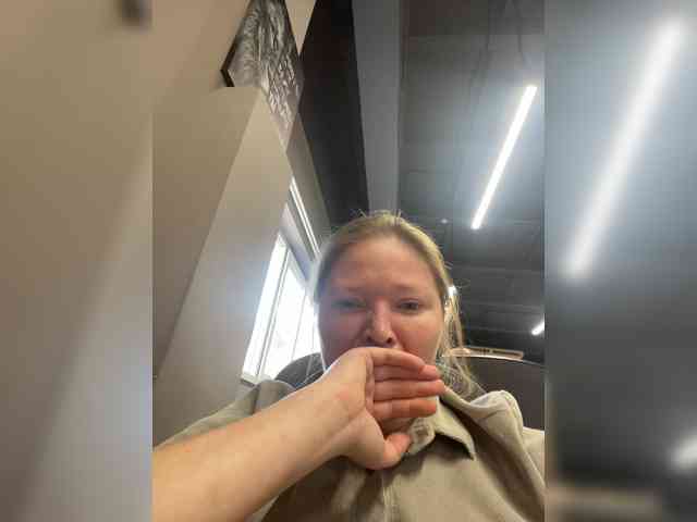 AliceLaKatana webcam