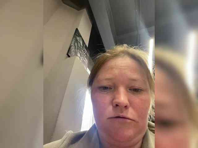 AliceLaKatana webcam