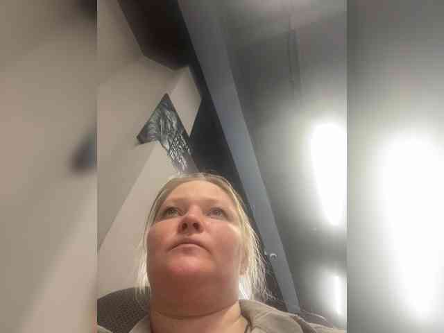 AliceLaKatana webcam